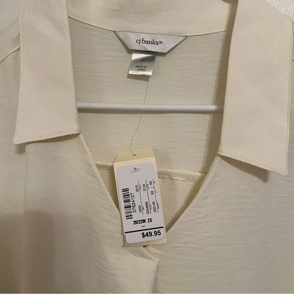 {CJ Banks} NWT Cream Blouse Size 2XL - Picture 3 of 7